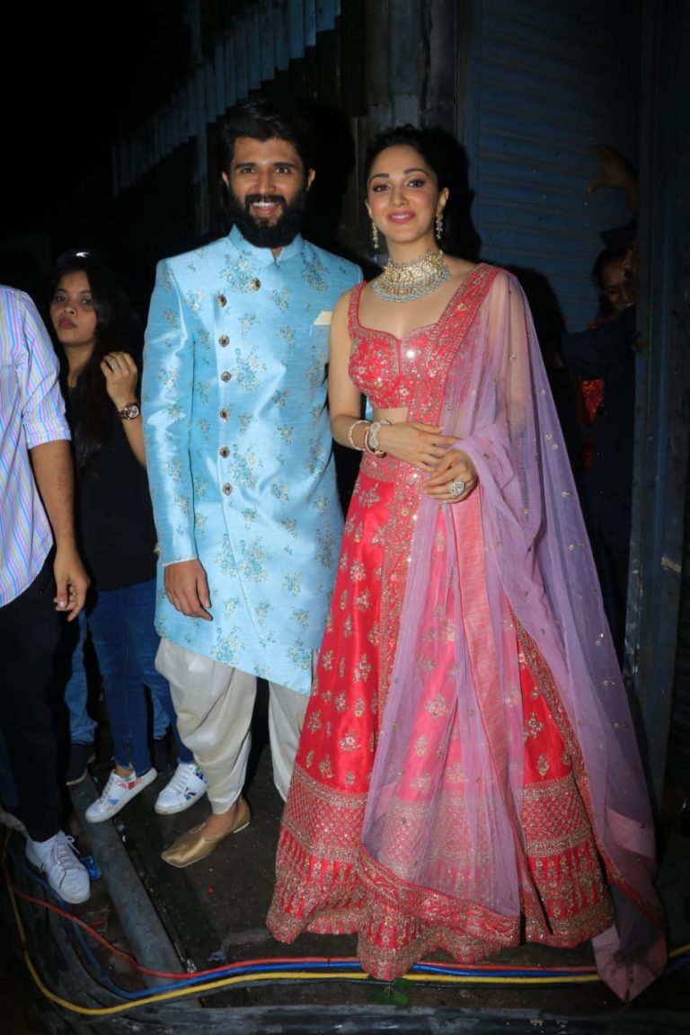 Handsome Deverakonda and Advani Kiara are the new brand ambassador of Mebaz World