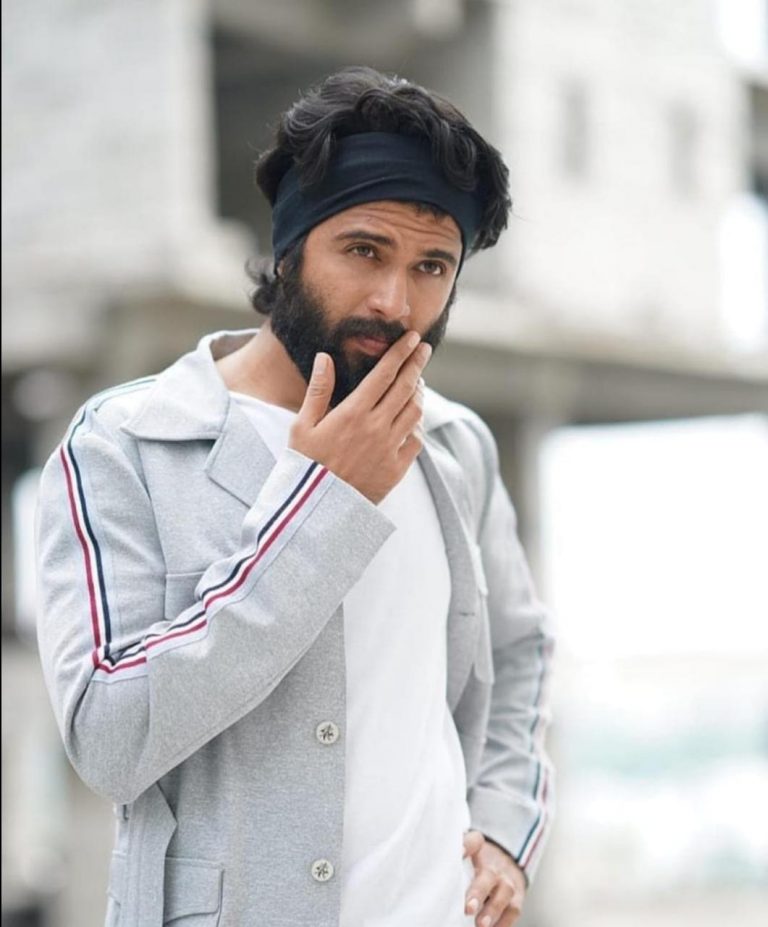 నల్లమలను కాపాడుకుందాం -విజయ దేవరకొండ