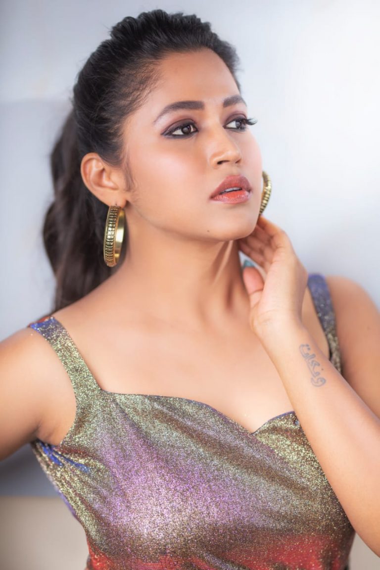 Photo shoot stills of Actress Mounika Guntuka