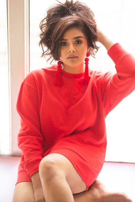 Sreemukhi Telugu anchor in Red Dress dazzling looks