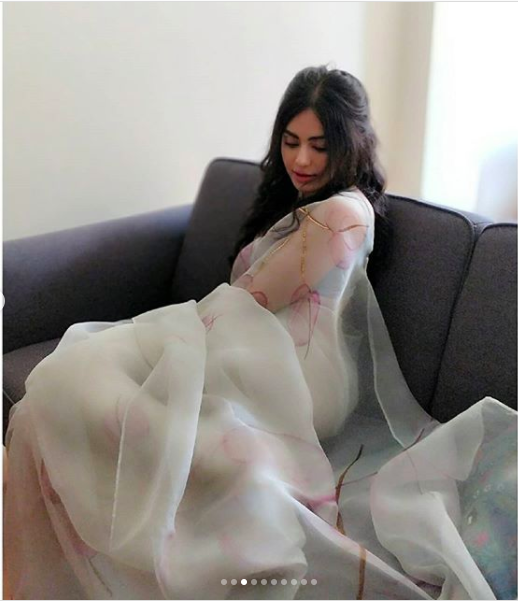 adah sharma in paper like saree latest photos