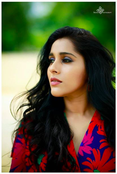 Rashmi Gowtham Cross Legged Pose