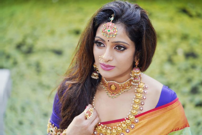 Ravishing and striking poses of the elegant Udayabhanu in traditional attire