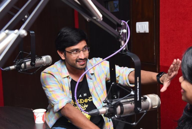 Anubhavinchu Raja Team chit-chat with listeners at RedFM India