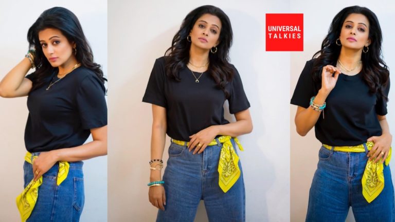 Pics: Priyamani in Black in old styled dressing