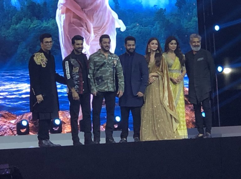 Salman Khan officially announces Bajrangi Bhaijaan 2