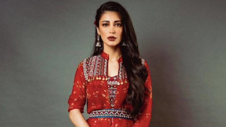 After Balakrishna, now Shruti Haasan in Chiranjeevi film?