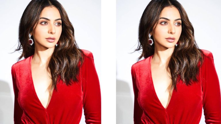 Rakul Preet Singh in Apple looks