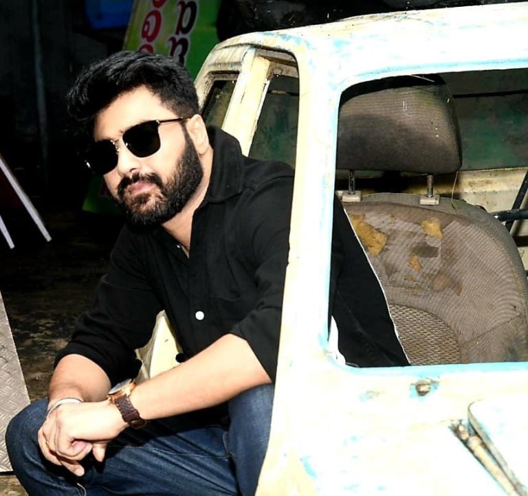 Tamil Actor THEJ entering Tollywood with GOD