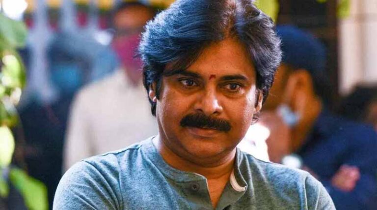 పవన్ కళ్యాణ్ రెమ్యూనరేషన్ తీసుకొని సినిమా ఏంటో తెలుసా..?