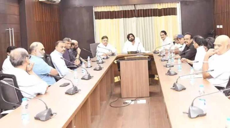 ఉప ముఖ్యమంత్రి పవన్ కళ్యాణ్ తో సినీ నిర్మాతల భేటీ