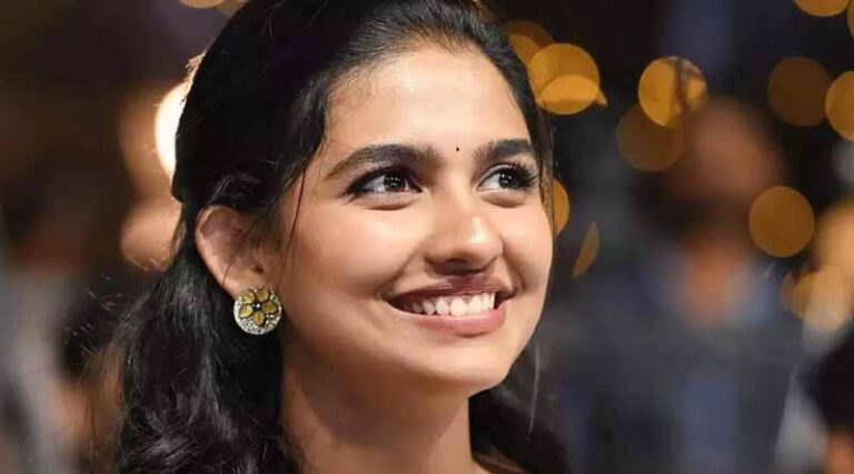 తెలుగు లోకి ఎంట్రీ ఇస్తున్న ప్రేమలు బ్యూటీ