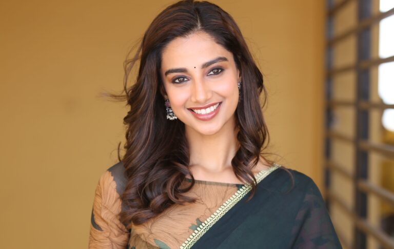 సంక్రాంతికి వస్తున్నాం: మీనాక్షి చౌదరి స్పెషల్ ఇంటర్వ్యూ