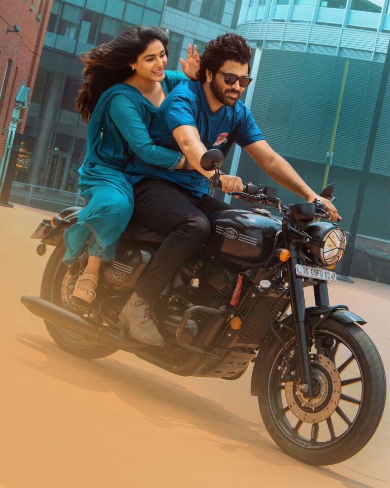 నారి నారి నడుమ మురారి ఫస్ట్ సింగిల్ “దర్శనమే”