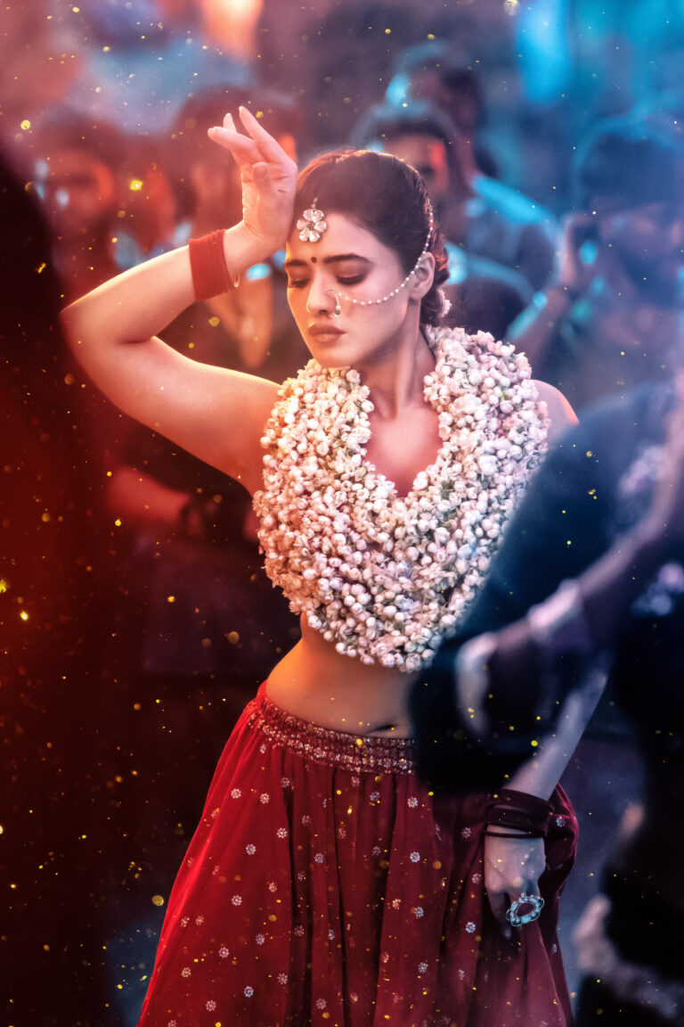 కేతిక శర్మను ప్రజెంట్ చేస్తూ స్పెషల్ సాంగ్ “అది ధ సర్ప్రైజ్”