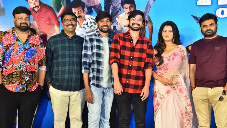 ‘పాంచ్ మినార్’ టీజర్ చాలా ఇంట్రస్టింగ్ గా ఉంది – మారుతి  