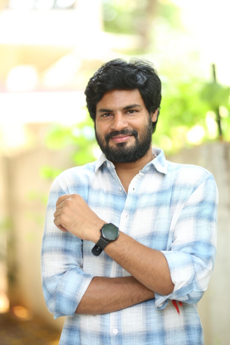 పదవ తరగతి అమ్మాయి, తొమ్మిదో తరగతి అబ్బాయి మధ్య నడిచే ప్రేమకథ