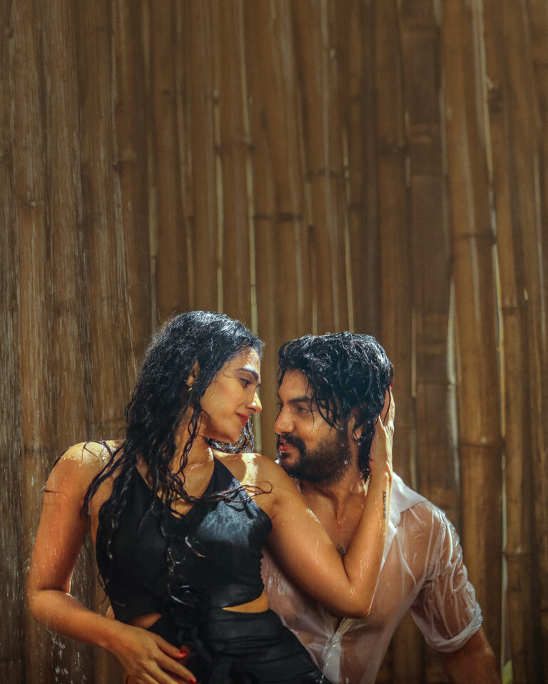 తొలిసారిగా డైరెక్ట్ గా తెలుగులో పాట పాడారు