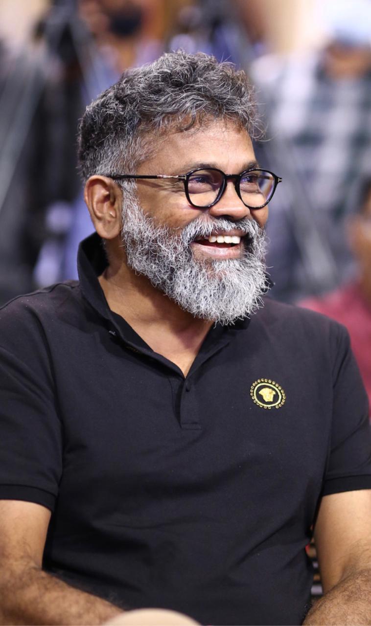 పది వసంతాలు పూర్తిచేసుకున్న సుకుమార్‌ రైటింగ్స్‌