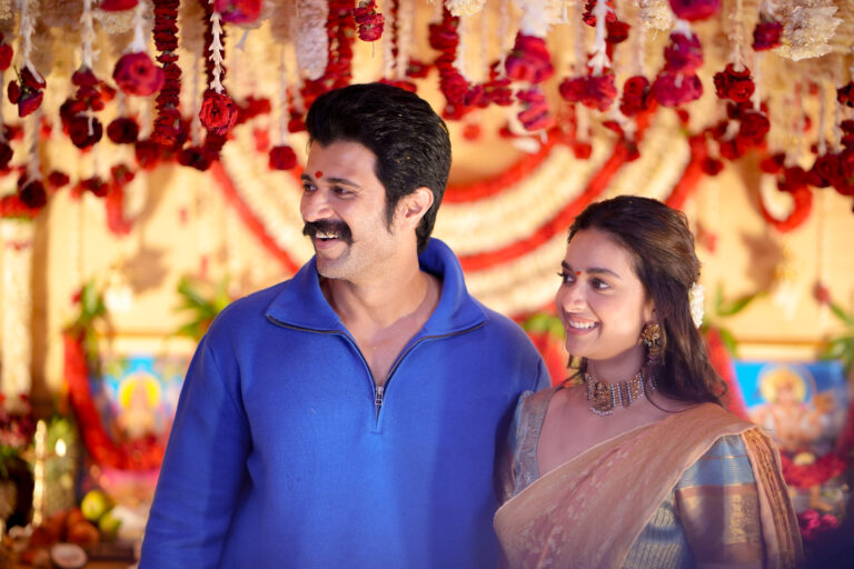 ప్రారంభమైన స్టార్ హీరో విజయ్ దేవరకొండ క్రేజీ మూవీ