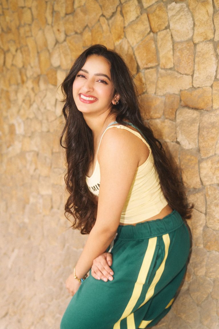 ఘట్టమనేని కుటుంబం నుంచి హీరోయిన్‌గా ఎంట్రీ